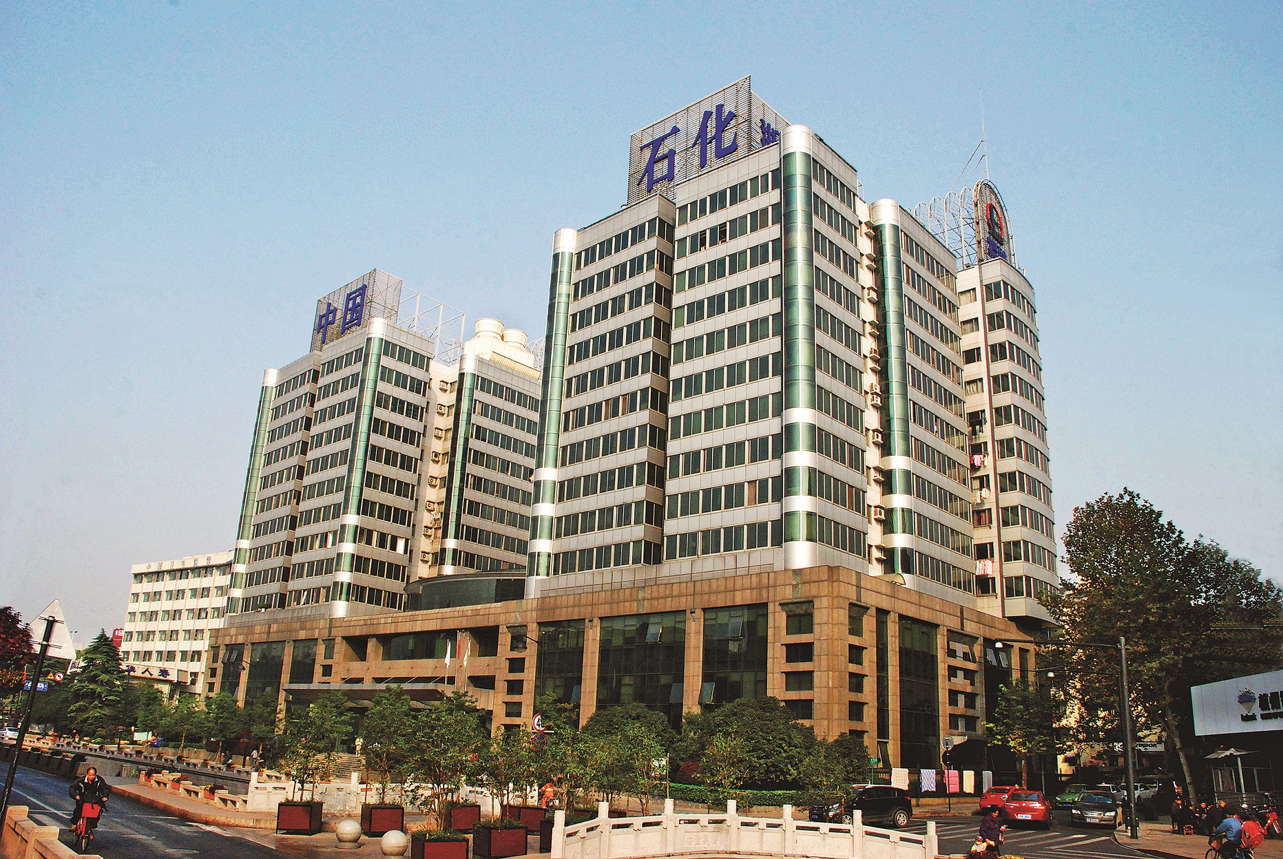2.中國(guó)建筑工程魯班獎(jiǎng)（國(guó)家優(yōu)質(zhì)工程）——浙江省石油總公司綜合樓12.jpg
